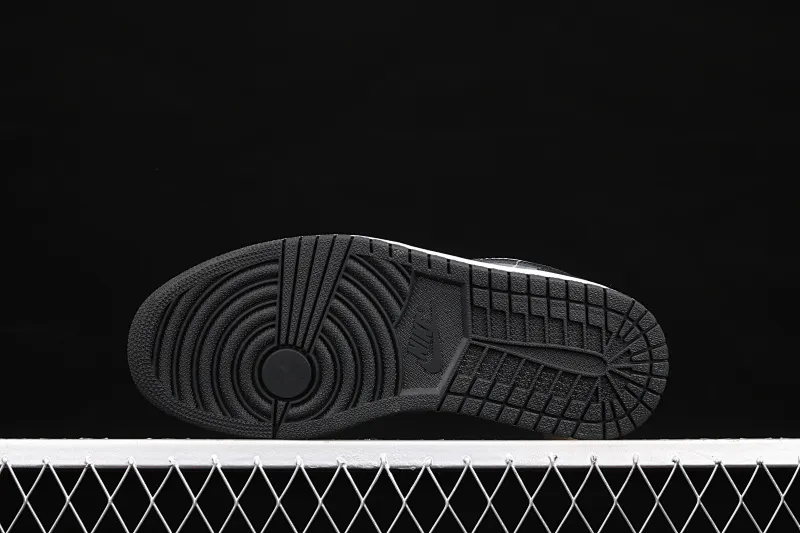 All categories Air Jordan Jordan series basketball shoes Air Jordan 1 Low X version Air Jordan 1 Low AJ1 Joe 1 low top black silver cultural and leisure sports shoes DA5551-001